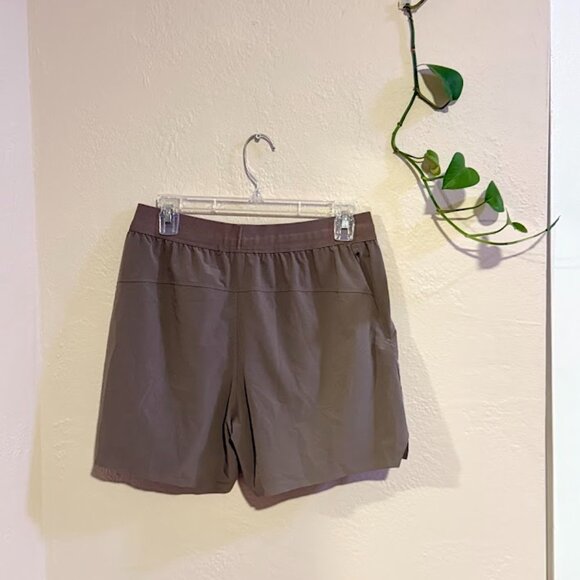 All in Motion Running Shorts (Men’s M) - Picture 2 of 3